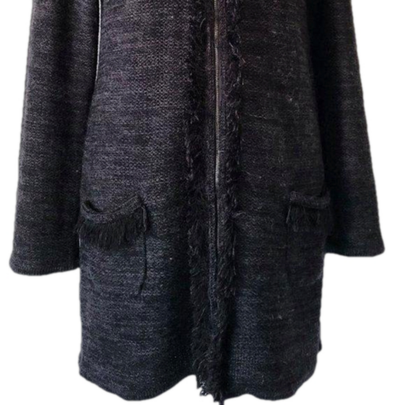 Tahari Black Knit Sweater Tunic / Jacket, sz M - Picture 3 of 8